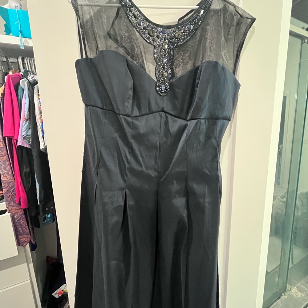 Elegant Black Evening Dress